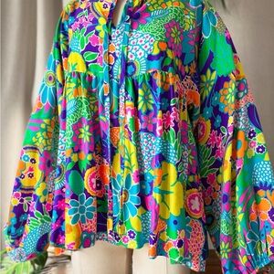 Bobbie Brooks Psychedelic Floral Print Peasant Blouse With Necktie